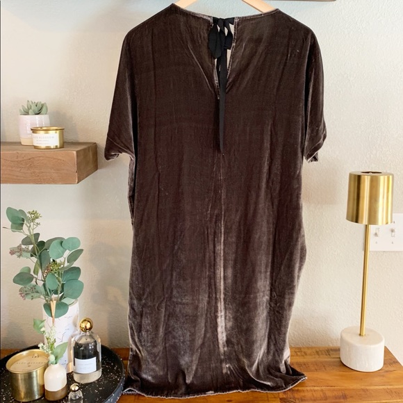 Madewell Velvet Bow-Back Tee Dress - Picture 7 of 7